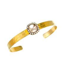 Carica l'immagine nel visualizzatore di Gallery, Bangle Pietra Cammeo