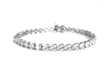 Carica l'immagine nel visualizzatore di Gallery, Bracciale Tennis Heart