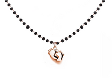 Carica l'immagine nel visualizzatore di Gallery, Collana Rosario con Charm