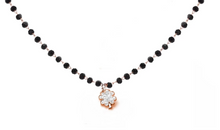 Carica l'immagine nel visualizzatore di Gallery, Collana Rosario con Charm